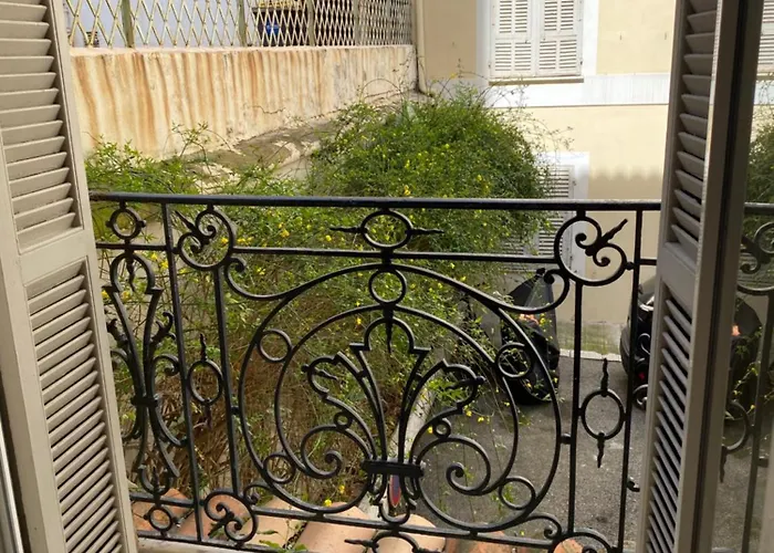 Et Salsa, Promenade Des Apartament *