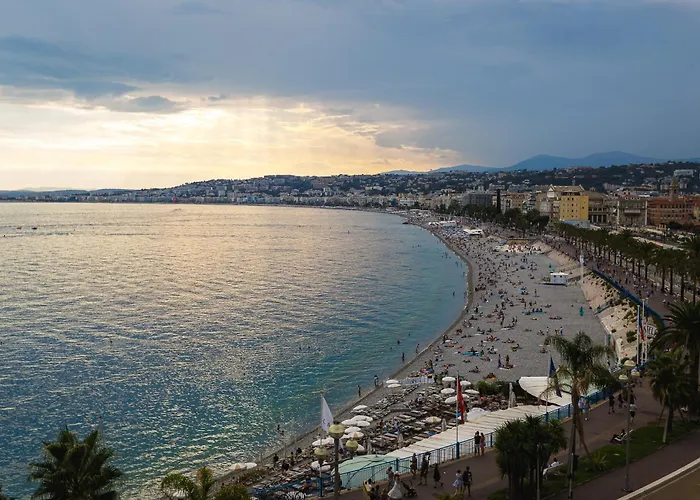 Et Salsa, Promenade Des Nicea