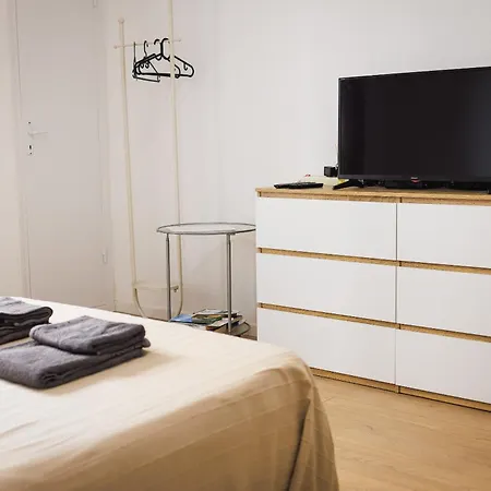 Et Salsa Promenade Des *